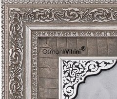 82 cm x 113 cm Gümüş Renk Ayetel Kürsi Esmaül Hüsna Tablo Çerçeve