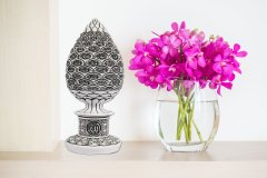 8 cm x 19 cm Taşlı Beyaz Renk Esmaül Hüsna Yazılı Biblo