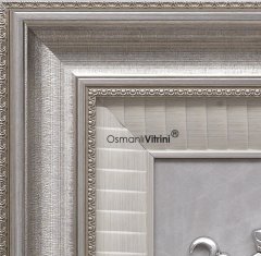 75 cm x 80 cm Beyaz Gümüş Renk Taşlı Osmanlı Tuğrası Arma Tablo Çerçeve
